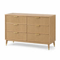 Commode en bois de chêne avec poignées dorées